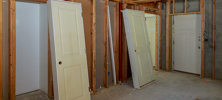 Heavy Duty Sliding Door in Glenvar Heights, FL