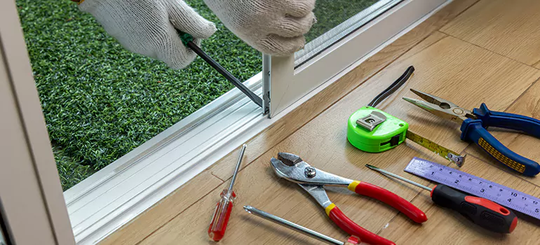  Automatic Sliding Door Repair in Glenvar Heights, FL