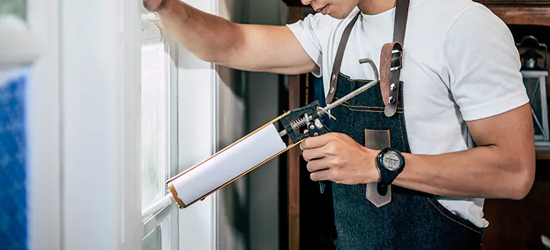 Window Caulking Contractor in Glenvar Heights, FL