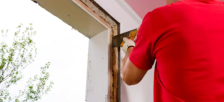 Residential Accordion Door Repair in Glenvar Heights, FL